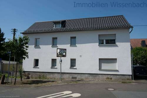 Foto - Haus zum Kaufen in Flörsheim am Main 498.000,00 € 145 m²
