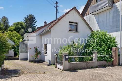 Foto - Haus zum Kaufen in Karlsruhe Knielingen 265.000,00 € 113 m²