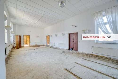 Foto - Haus zum Kaufen in Schönermark 299.000,00 € 359 m²