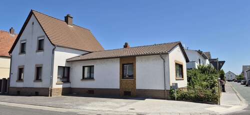 Foto - Haus zum Kaufen in Stockstadt 335.000,00 € 150 m²