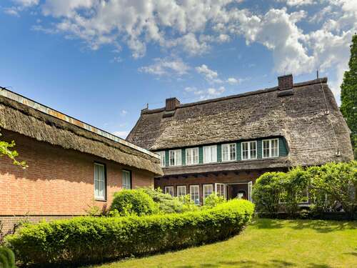 Foto - Haus zum Kaufen in Hohenwestedt 610.000,00 € 288 m²