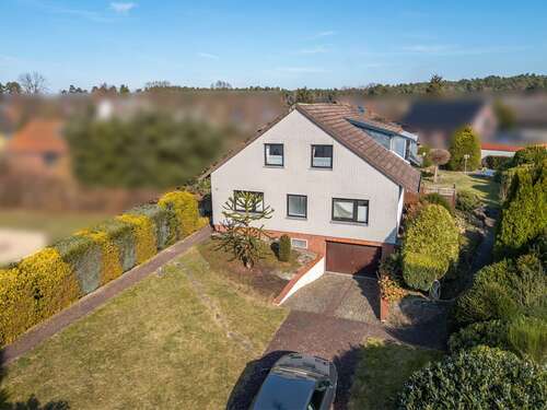 Foto - Haus zum Kaufen in Winsen (Aller) 279.000,00 € 176 m²