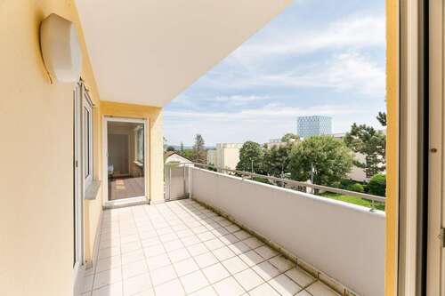 Foto - WG-Zimmer in Esslingen am Neckar 500,00 € 120 m²