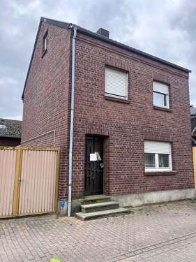 Foto - Haus zum Kaufen in Erkelenz 149.000,00 € 148 m²