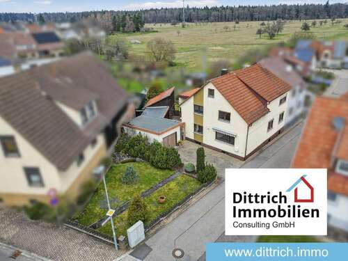 Foto - Haus zum Kaufen in Neuhausen 384.000,00 € 192 m²