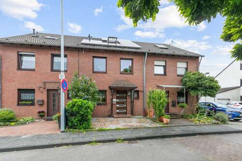 Foto - Haus zum Kaufen in Niederkassel 439.000,00 € 119.16 m²