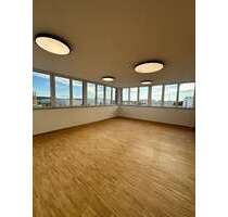 Büro in Landshut 2.500,00 € 215 m²