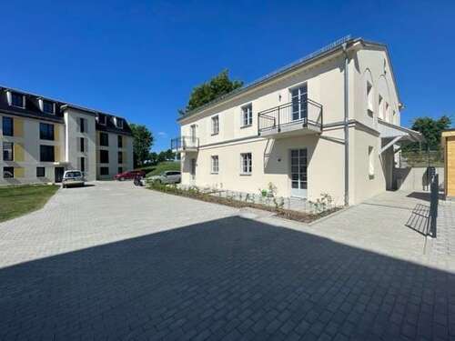 Foto - Wohnung zum Mieten in Bretnig 754,00 € 83.75 m²