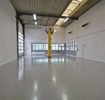 Halle in Lübeck 2.700,00 € 300 m²