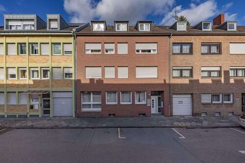 Foto - Haus zum Kaufen in Mönchengladbach 629.000,00 € 252 m²