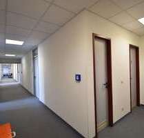 Büro in Düsseldorf 4.890,00 € 405.86 m²