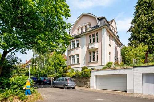 Foto - Haus zum Kaufen in Wiesbaden 1.980.000,00 € 253 m²
