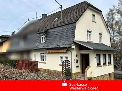 Foto - Haus zum Kaufen in Wissen 145.000,00 € 106 m²