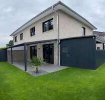 Haus zum Kaufen in Ganderkesee 409.000,00 € 100 m²