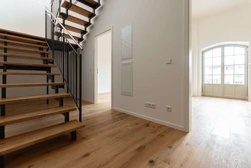 Foto - Wohnung zum Mieten in Schkeuditz 1.775,90 € 150.5 m²