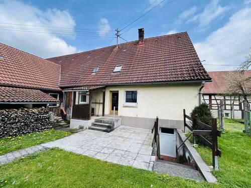 Foto - Haus zum Kaufen in Langenburg 99.000,00 € 123.49 m²