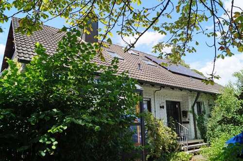 Foto - Haus zum Kaufen in Roßtal Raitersaich 529.000,00 € 253 m²