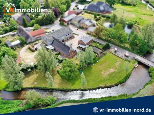 Foto - Haus zum Kaufen in Silberstedt 850.000,00 € 320 m²