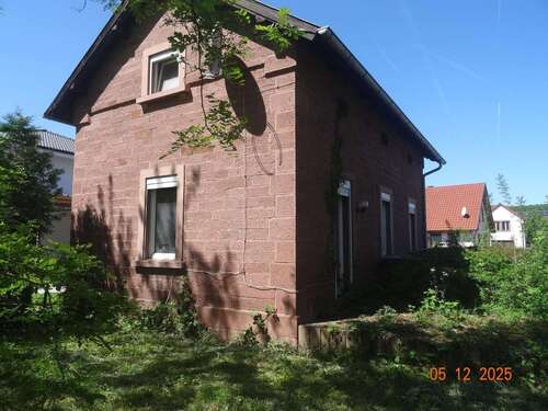 Foto - Haus zum Kaufen in Hafenlohr 200.000,00 € 90 m²