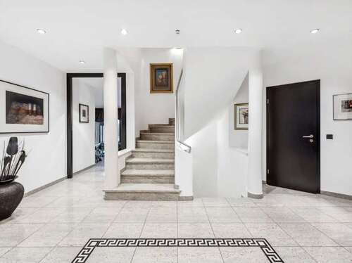 Foto - Haus zum Kaufen in Speyer 1.938.000,00 € 450 m²