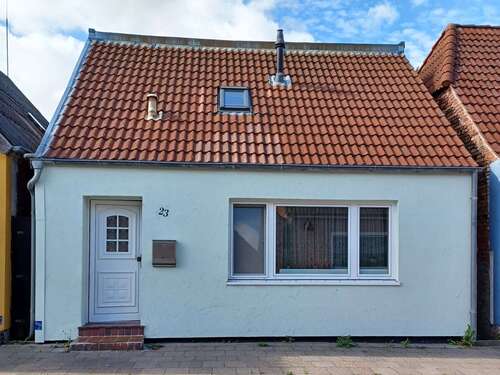 Foto - Haus zum Kaufen in Bredstedt 98.000,00 € 83 m²