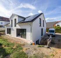 Haus zum Mieten in Bietigheim-Bissingen 2.500,00 € 158 m²