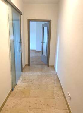 Foto - Wohnung zum Mieten in Zwickau 450,00 € 56.14 m²