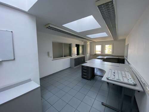 Foto - Büro in Neu-Ulm 1.500,00 € 184.5 m²
