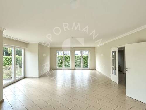 Foto - Haus zum Mieten in Düsseldorf 5.750,00 € 286 m²