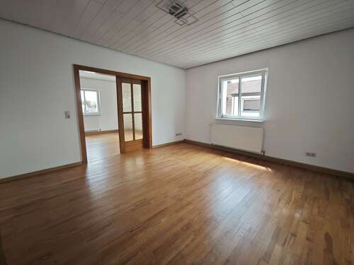 Foto - Wohnung zum Mieten in Homburg 690,00 € 82 m²