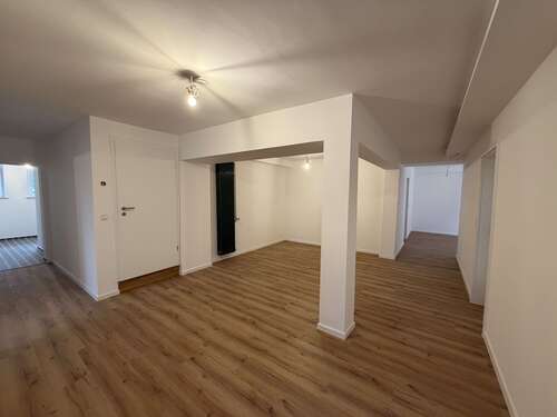 Foto - Büro in Lebach 1.500,00 € 180 m²