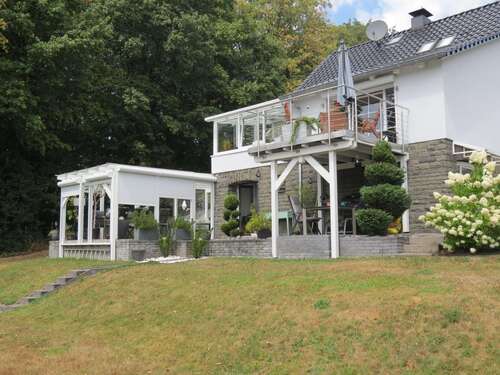 Foto - Haus zum Kaufen in Remscheid 748.000,00 € 145 m²