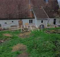 Haus zum Kaufen in Hechingen - Weilheim 69.000,00 € 63.26 m²