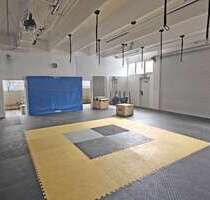 Halle in Puchheim 3.841,20 € 388 m²