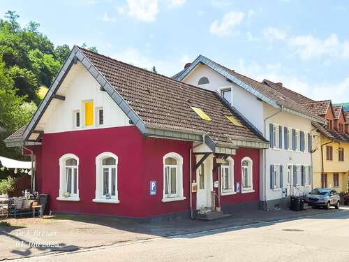 Foto - Haus zum Kaufen in Tegernau 395.000,00 € 495 m²