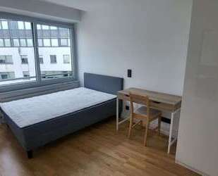 WG-Zimmer in Frankfurt 580,00 € 12 m²