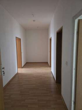 Foto - Wohnung zum Mieten in Halle 408,00 € 57.2 m²