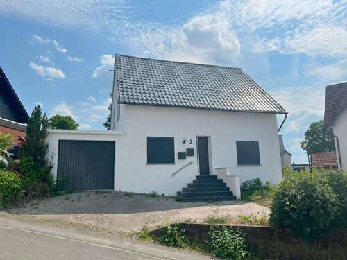 Foto - Haus zum Kaufen in Brilon 85.000,00 € 149 m²