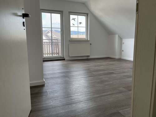 Foto - Wohnung zum Kaufen in Nordrhein-Westfalen - Finnentrop 90.000,00 € 62.64 m²
