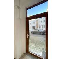 Halle in Frankfurt 1.300,00 € 73 m²