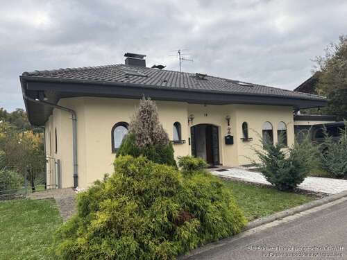 Foto - Haus zum Kaufen in Bretten 745.000,00 € 151.36 m²