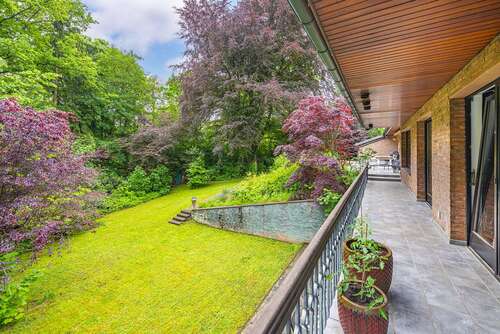Foto - Haus zum Kaufen in Leverkusen 1.525.000,00 € 417 m²