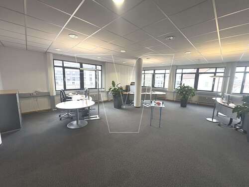 Foto - Büro in Backnang 1.990,00 € 242 m²