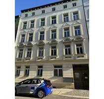 Wohnung zum Mieten in Halle 413,00 € 56.19 m²
