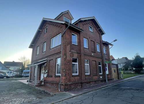 Foto - Haus zum Kaufen in Wesselburen 380.000,00 € 160 m²