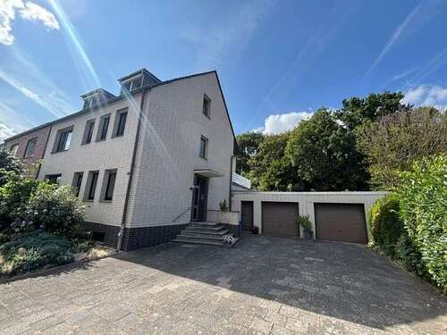 Foto - Haus zum Kaufen in Mönchengladbach 499.000,00 € 150 m²