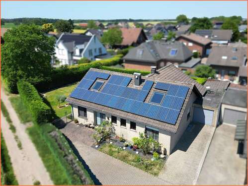 Foto - Haus zum Kaufen in Hückelhoven 389.000,00 € 122 m²