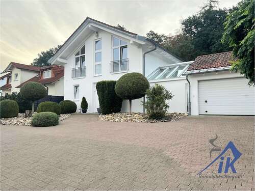 Foto - Haus zum Mieten in Landstuhl-Molkerei 2.500,00 € 240 m²