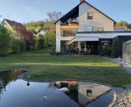 Foto - Haus zum Kaufen in Regenstauf 1.320.000,00 € 408 m²