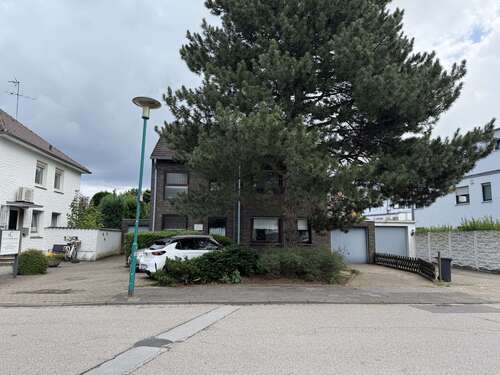 Foto - Haus zum Kaufen in Duisburg 575.000,00 € 201 m²